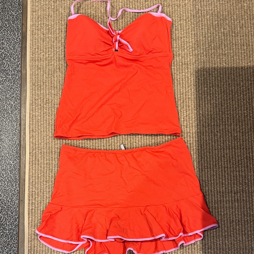 Woman’s Tommy Bahama bathing suit